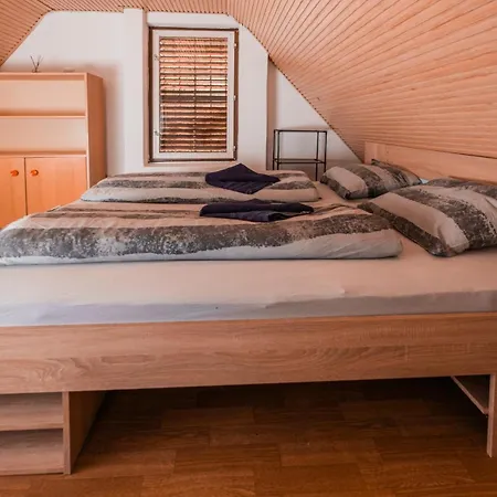 Komfort Panorama Haz Apartment Orfű